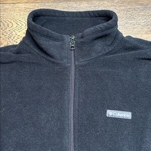 Women women’s black Columbia fleece jacket 2X